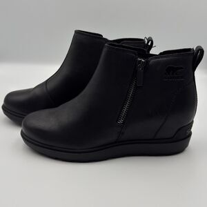 Sorel Women's Evie II Zip Chelsea Boots Waterproof Leather Black Size 9